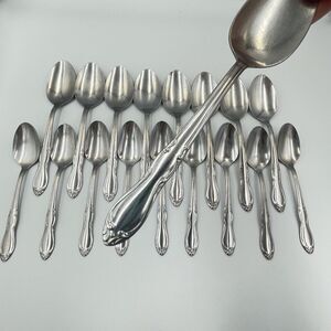 Oneida HOMESTEAD Rogers Stainless Replacement Flatware Spoons (18) 9 Tea 9 Table